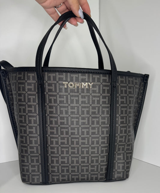 TOMMY HILFIGER (LARGE)